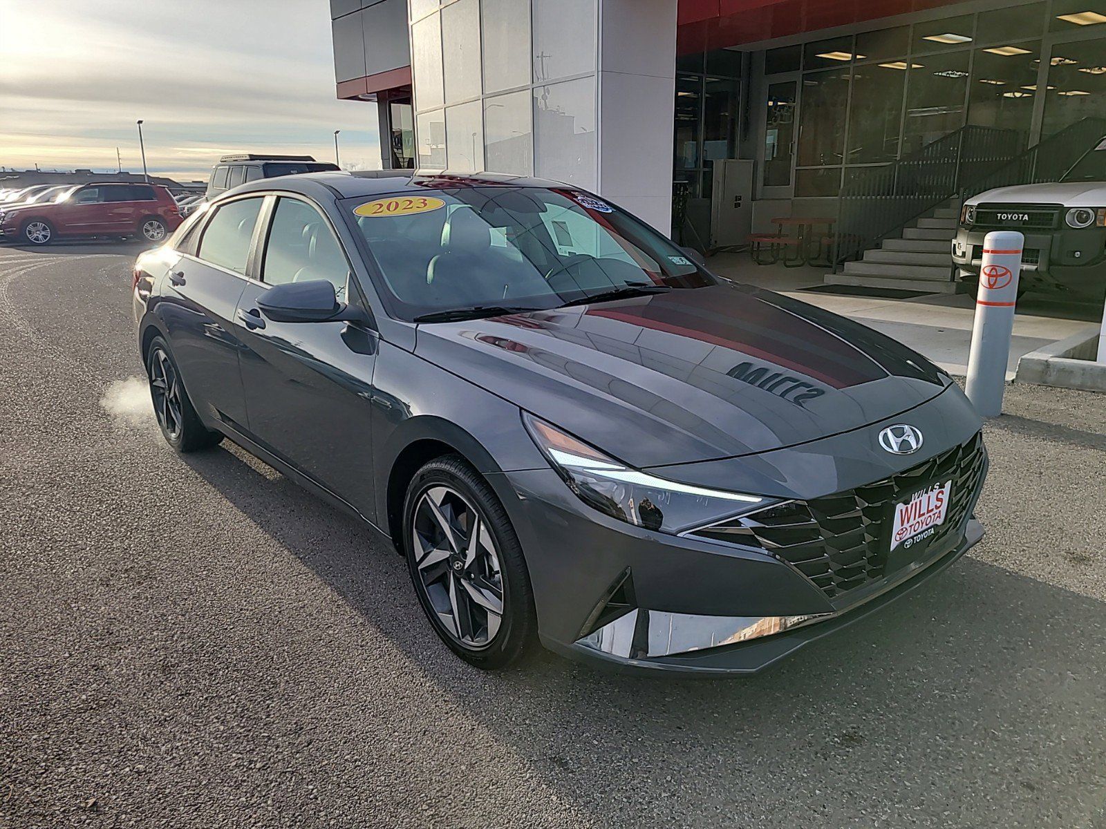 2023 - Hyundai - Elantra Hybrid - $25,999