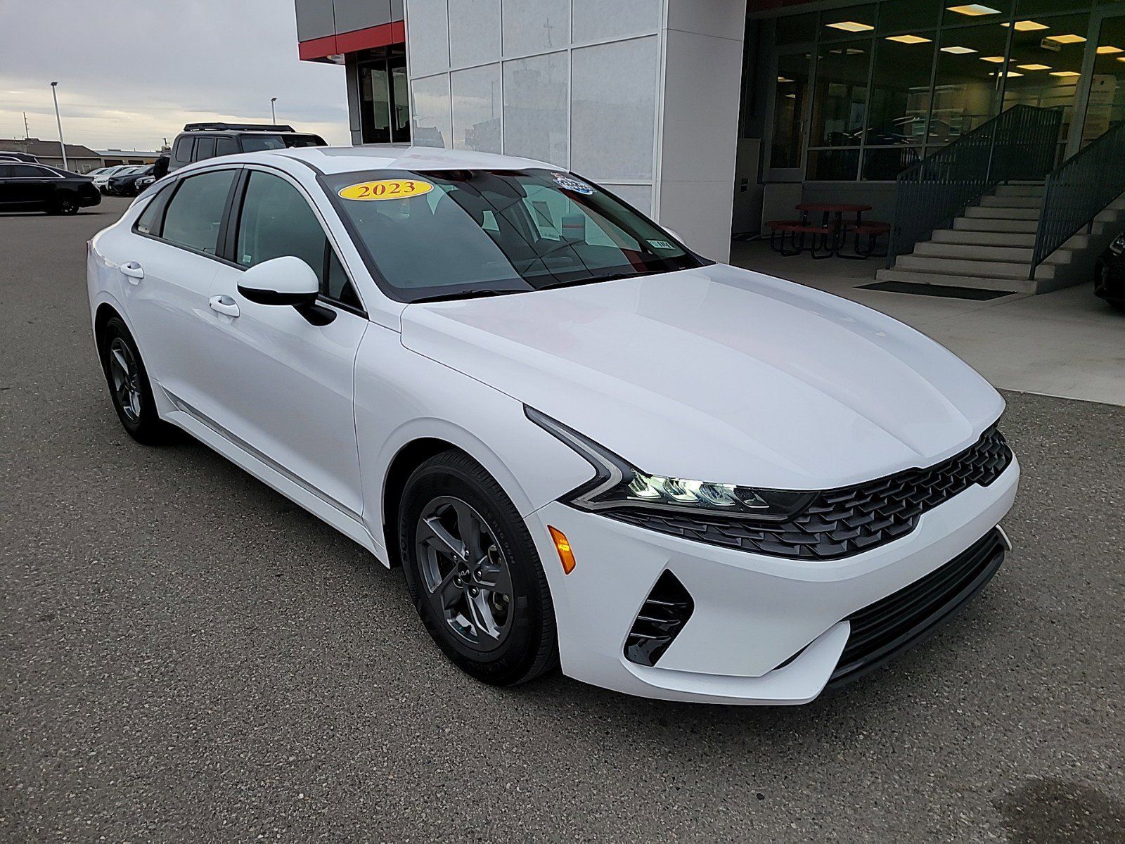 2023 - Kia - K5 - $22,997