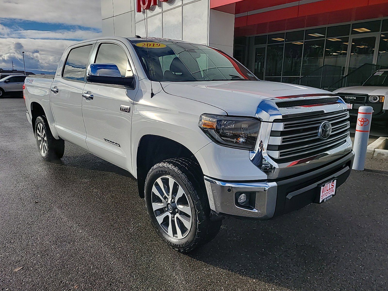 2019 - Toyota - Tundra 4WD - $38,597