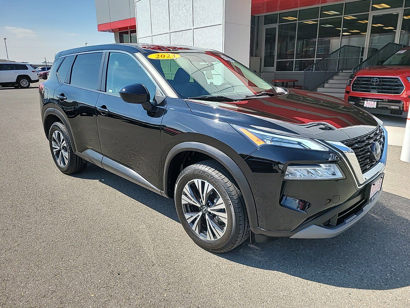 2023 - Nissan - Rogue - $24,788