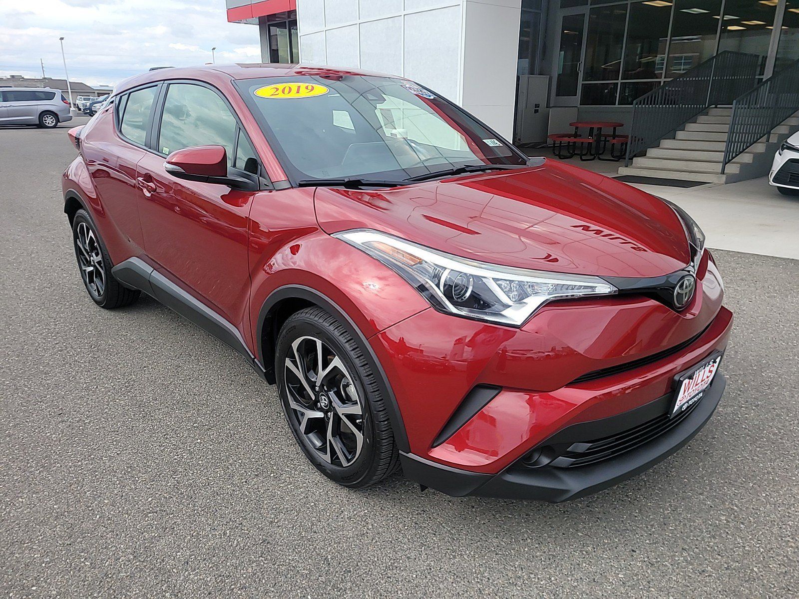 2019 - Toyota - C-HR - $19,999