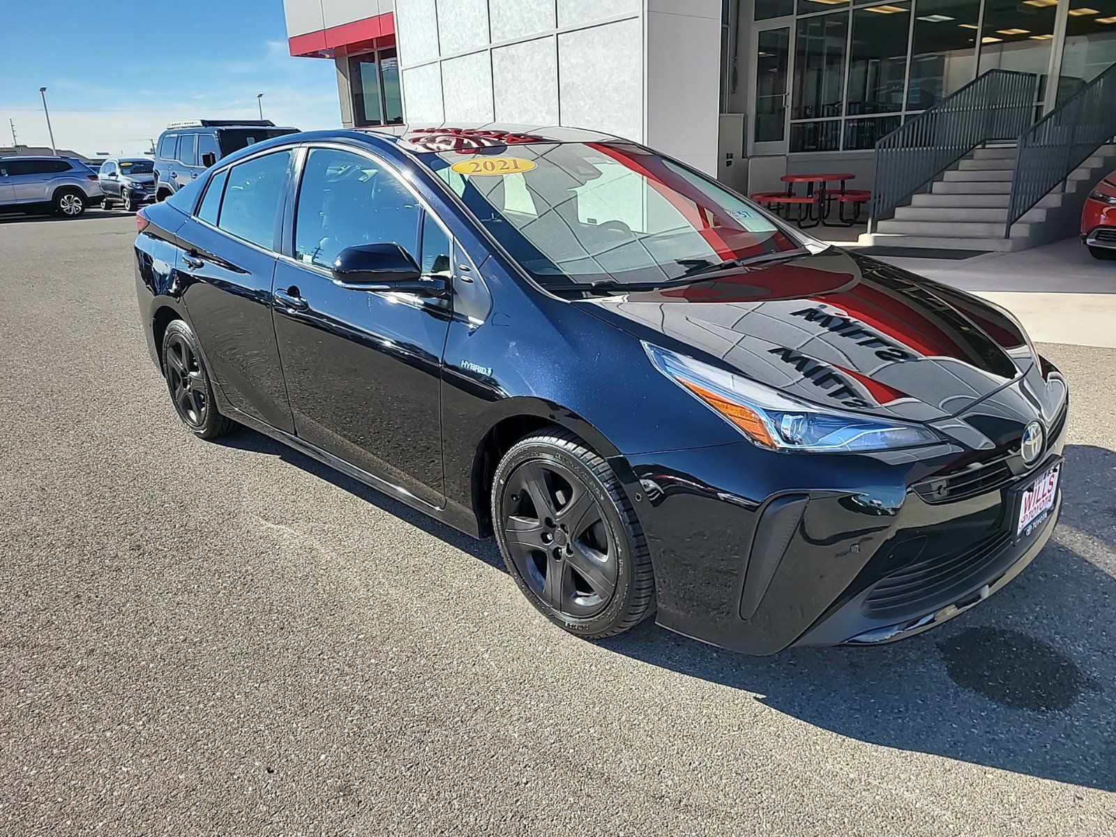 2021 - Toyota - Prius - $27,499