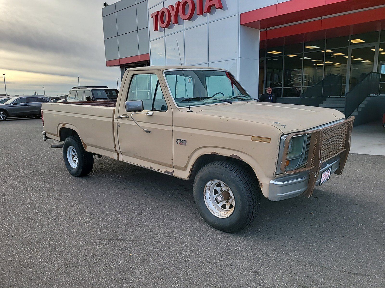 1986 - Ford - F-150 - $2,788