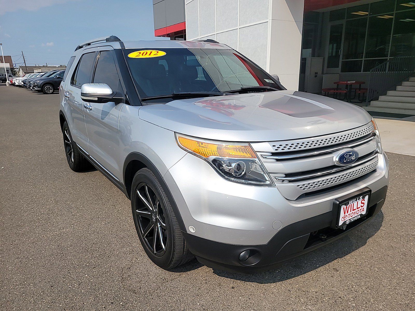 2012 - Ford - Explorer - $10,705