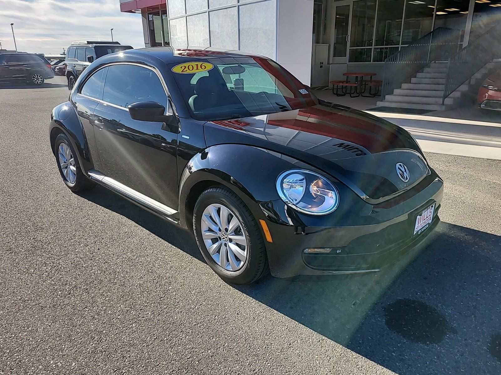 2016 - Volkswagen - Beetle Coupe - $16,199