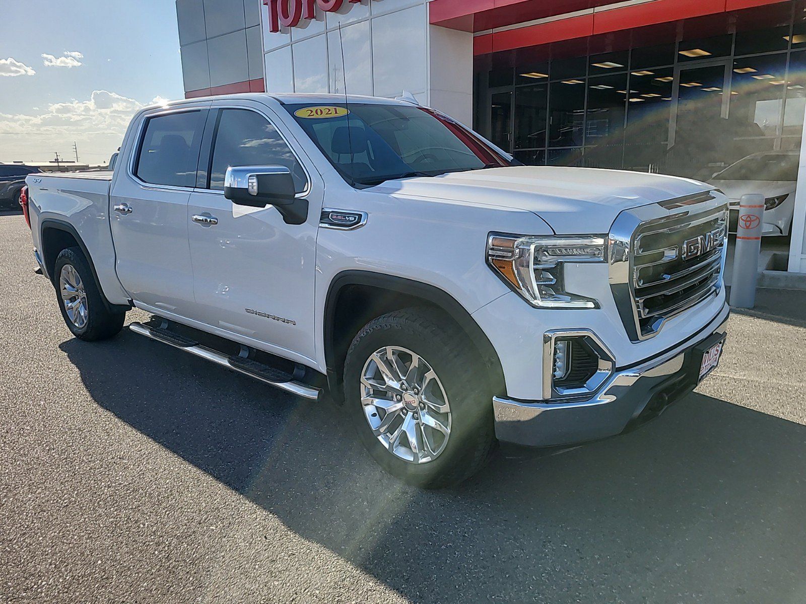 2021 - GMC - Sierra 1500 - $44,499