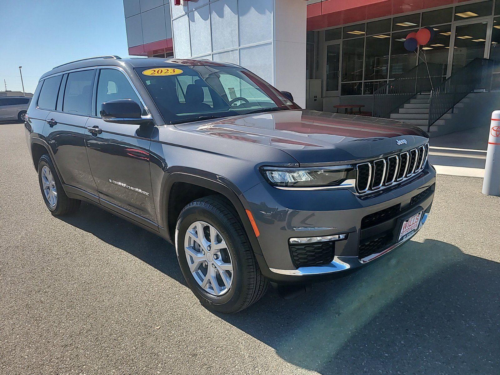 2023 - Jeep - Grand Cherokee L - $37,297