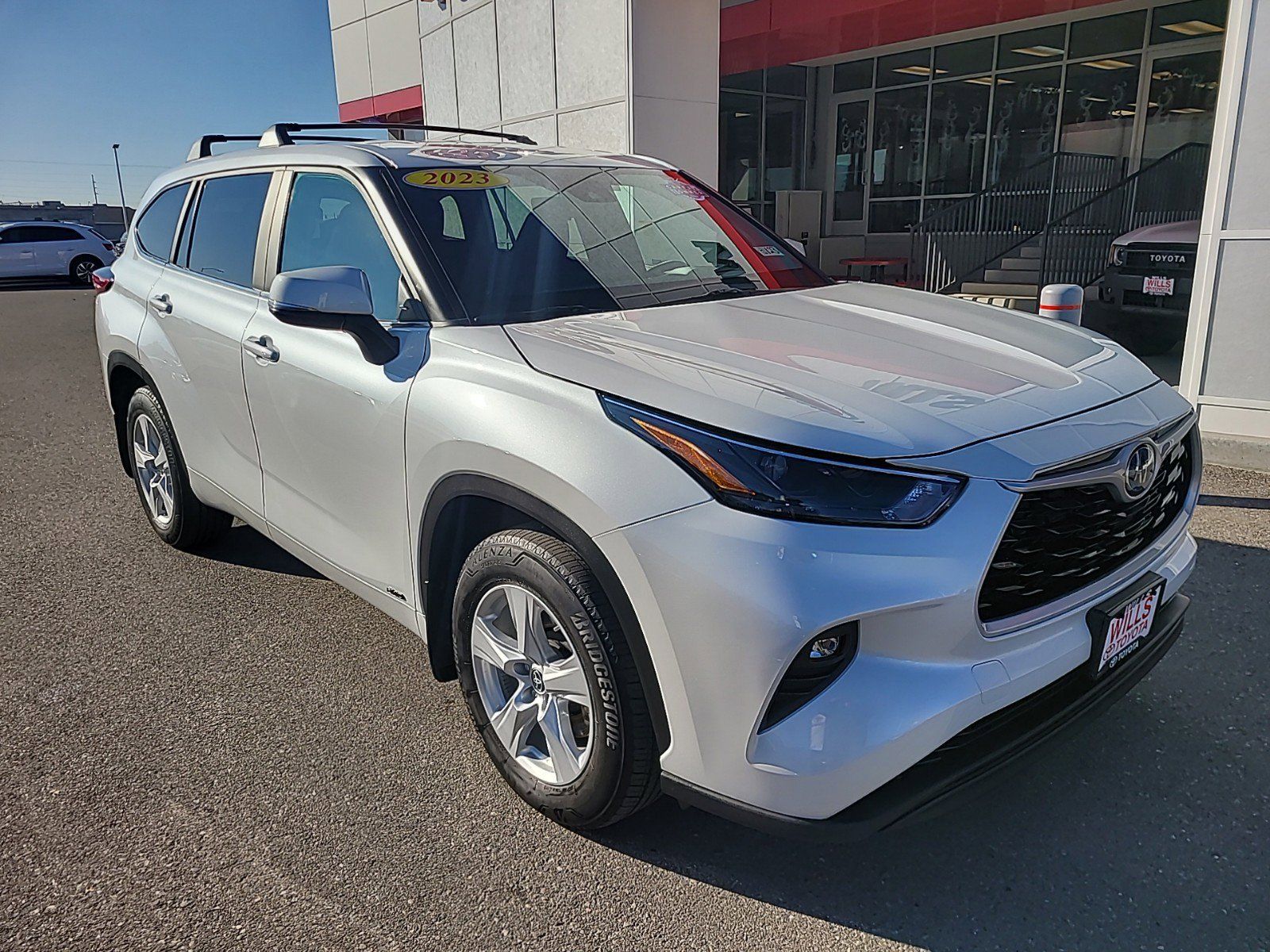 2023 - Toyota - Highlander - $41,597