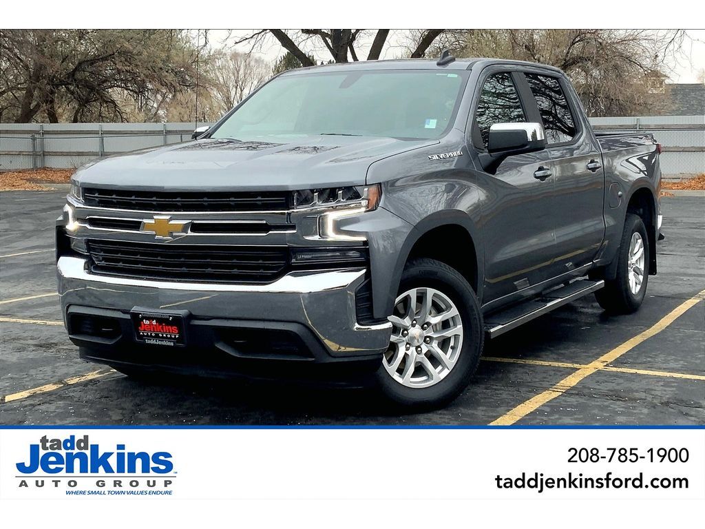 2022 - Chevrolet - Silverado - $34,995