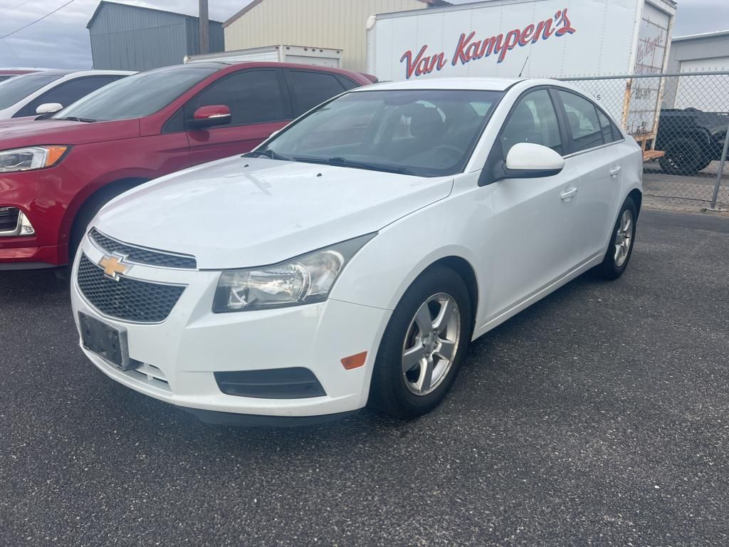 2013 - Chevrolet - Cruze - $8,995