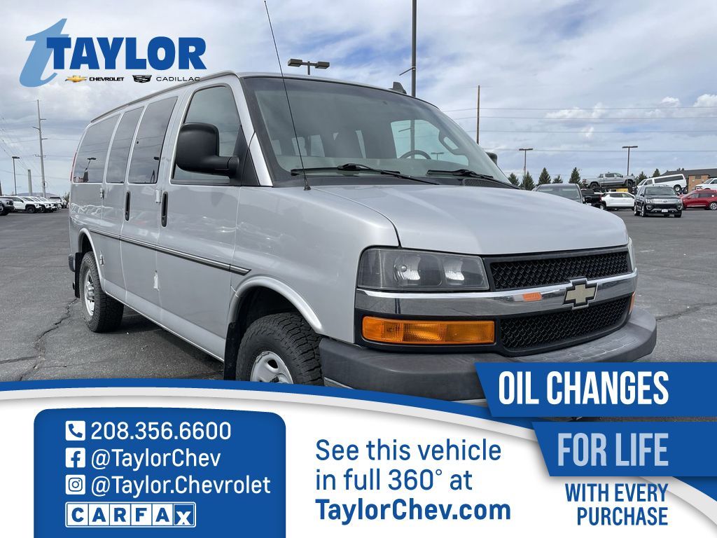 2016 - Chevrolet - Express - $25,495