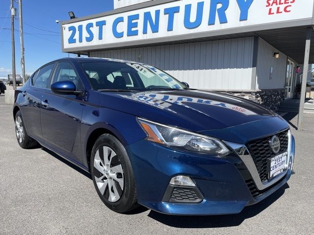 2020 - Nissan - Altima - $17,585