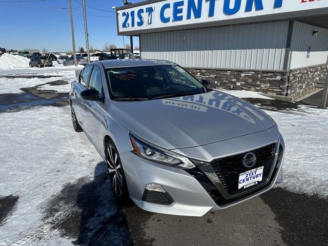 2020 - Nissan - Altima - $18,521