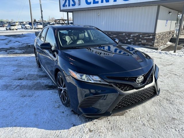 2020 - Toyota - Camry - $20,578