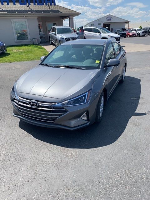 2019 - Hyundai - Elantra - $0