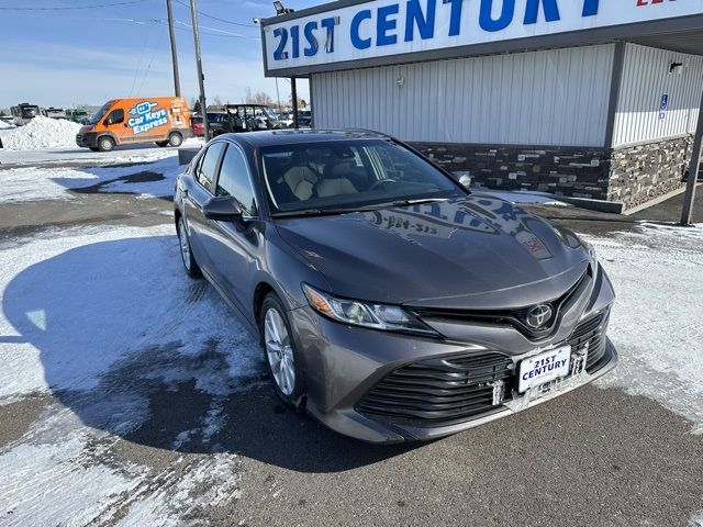 2020 - Toyota - Camry - $18,566