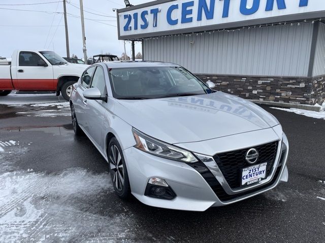 2020 - Nissan - Altima - $19,556