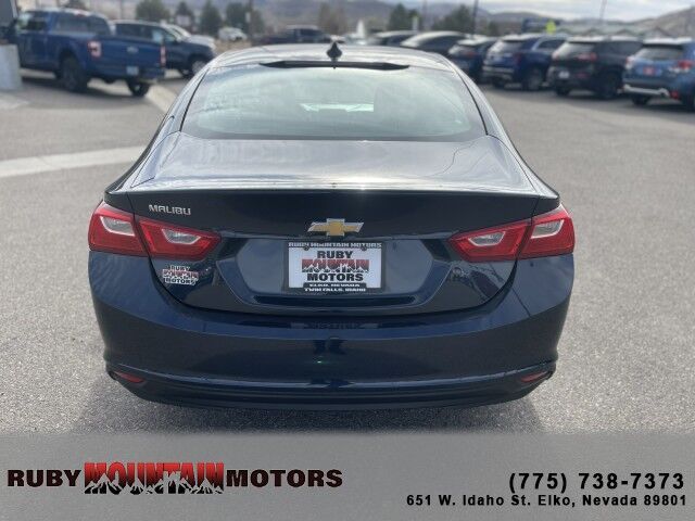 cdn-ds_com-stock-2018-Chevrolet-Malibu-LS-Elko-NV-seo-ECL8846-1G1ZC5ST1JF214277-szi73345-52d10ebfec96ed8470acd10a376559d8_jpg