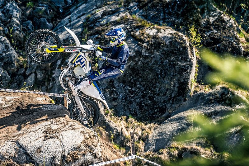 crs1_powersporttechnologies_com-photogallery-Husqvarna-2018iHusqvarnaiFXi350iA1_jpg